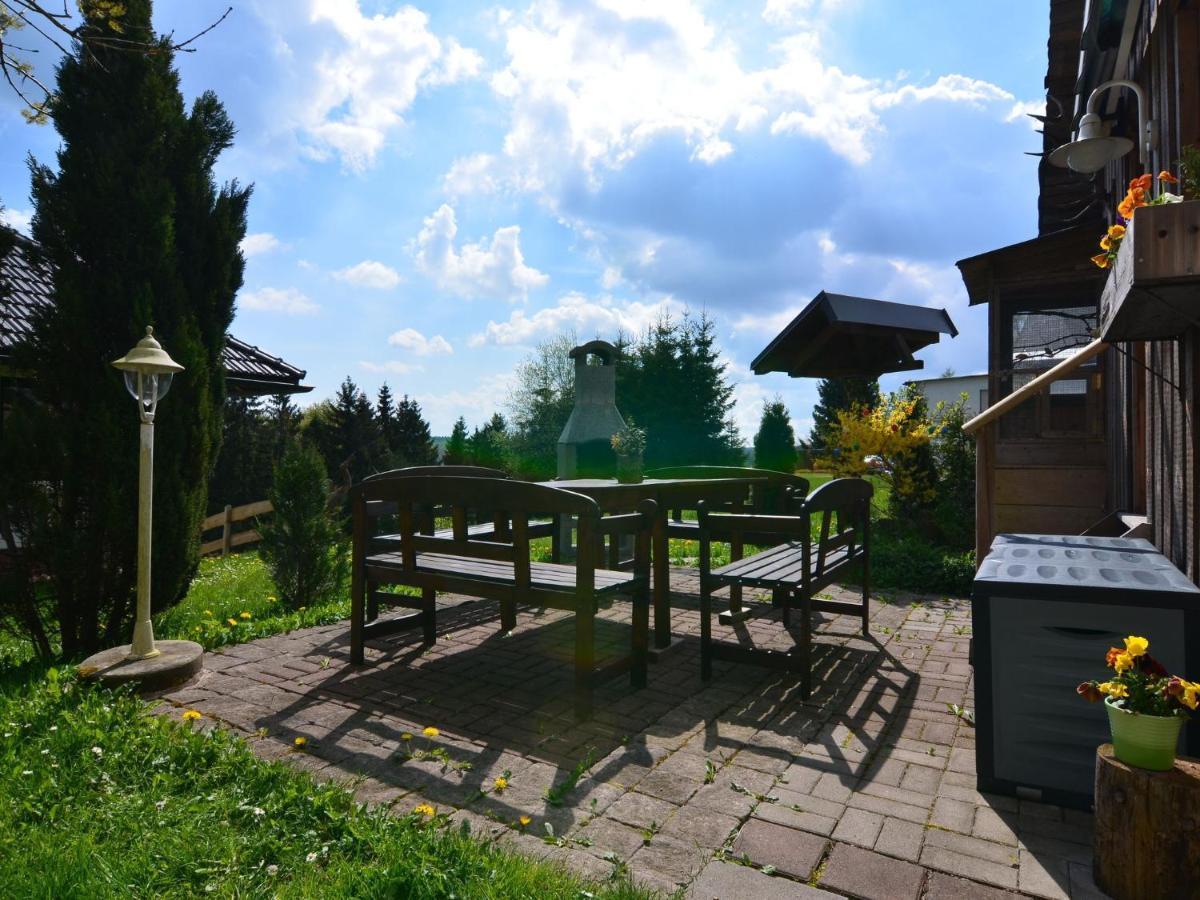 Cosy Apartment In Frauenwald Near Forest Luaran gambar